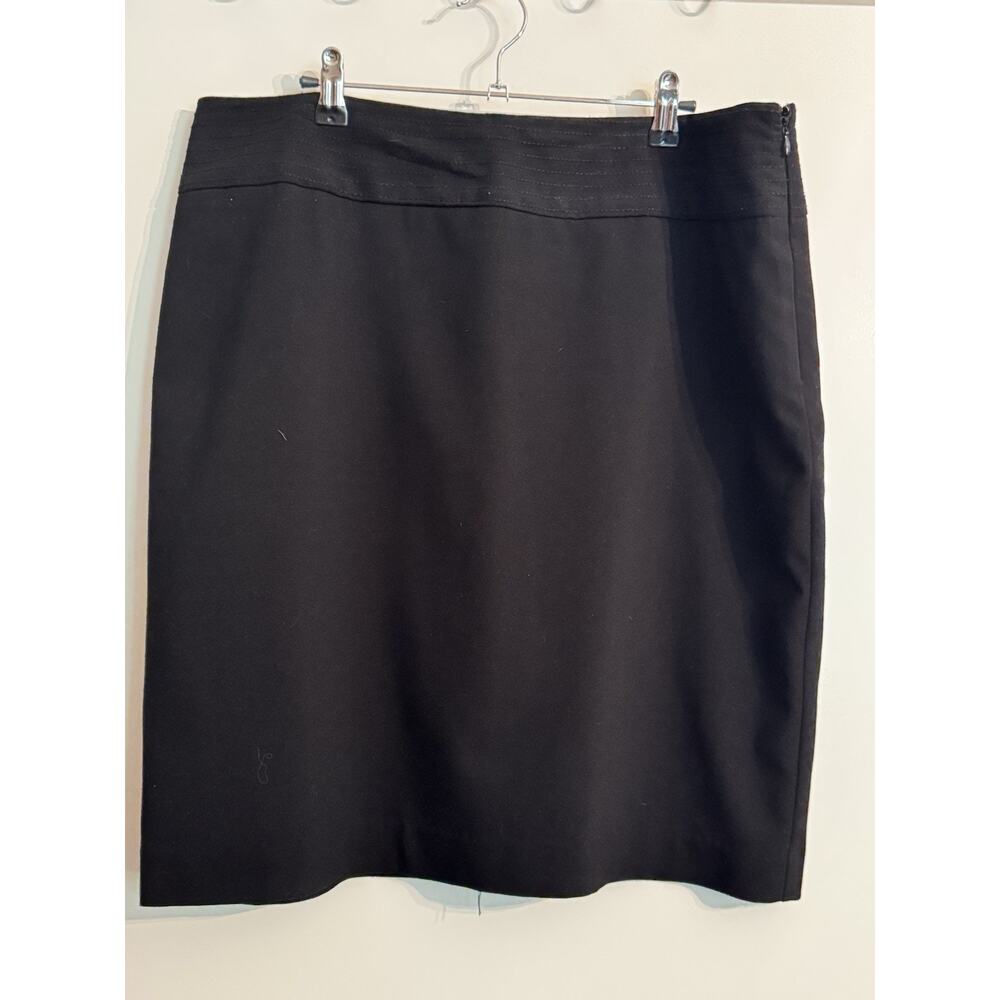212 Collections Black Pencil Straight Knee Length Skirt Side Zip Sz 16 Office